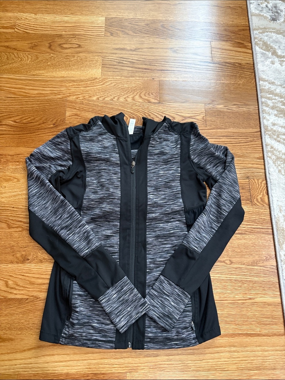 Black & Heathered Gray Hooded Zip-Up athletic Jacket mesh back strip liesure M